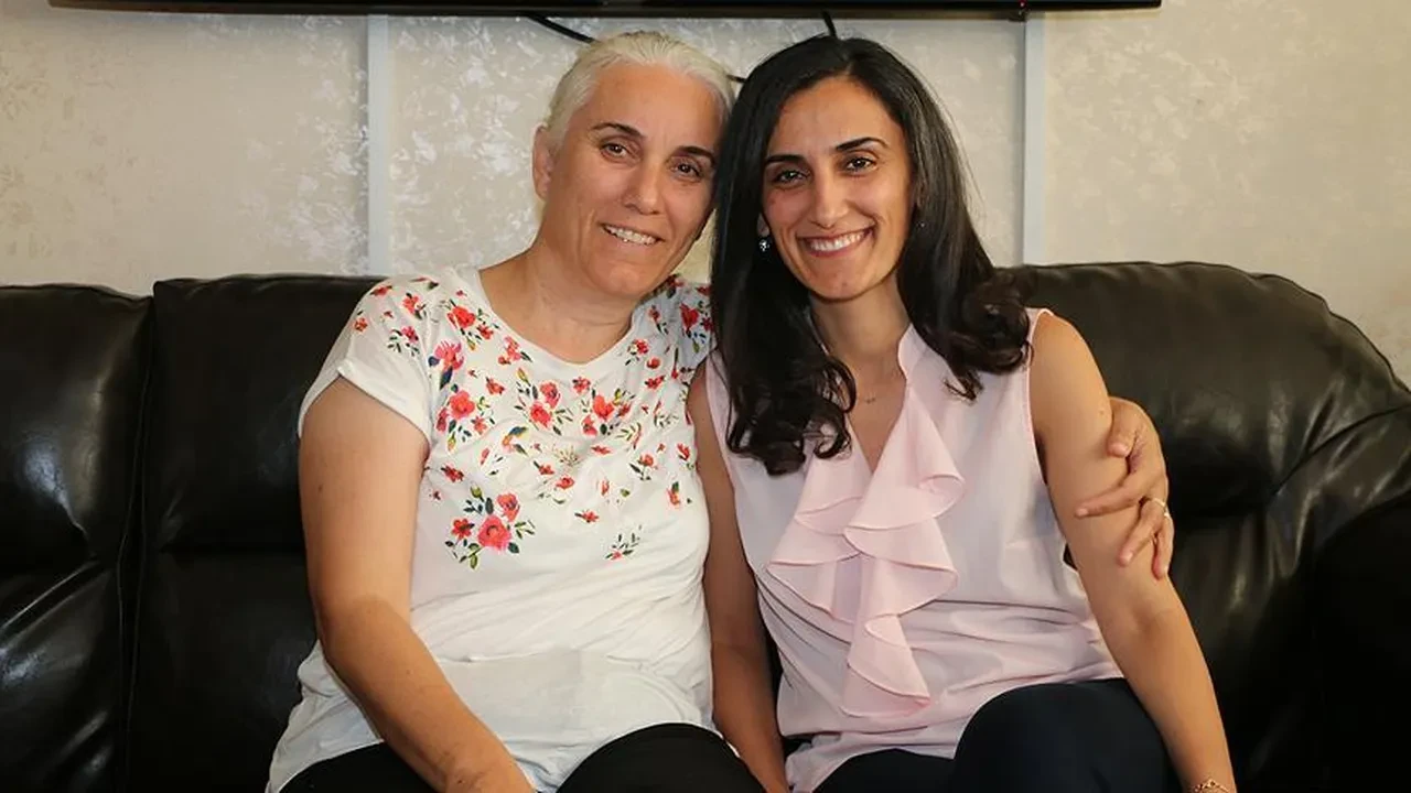 Canan Dağdeviren kimdir? Beyin kanaması geçirdiğini açıkladı