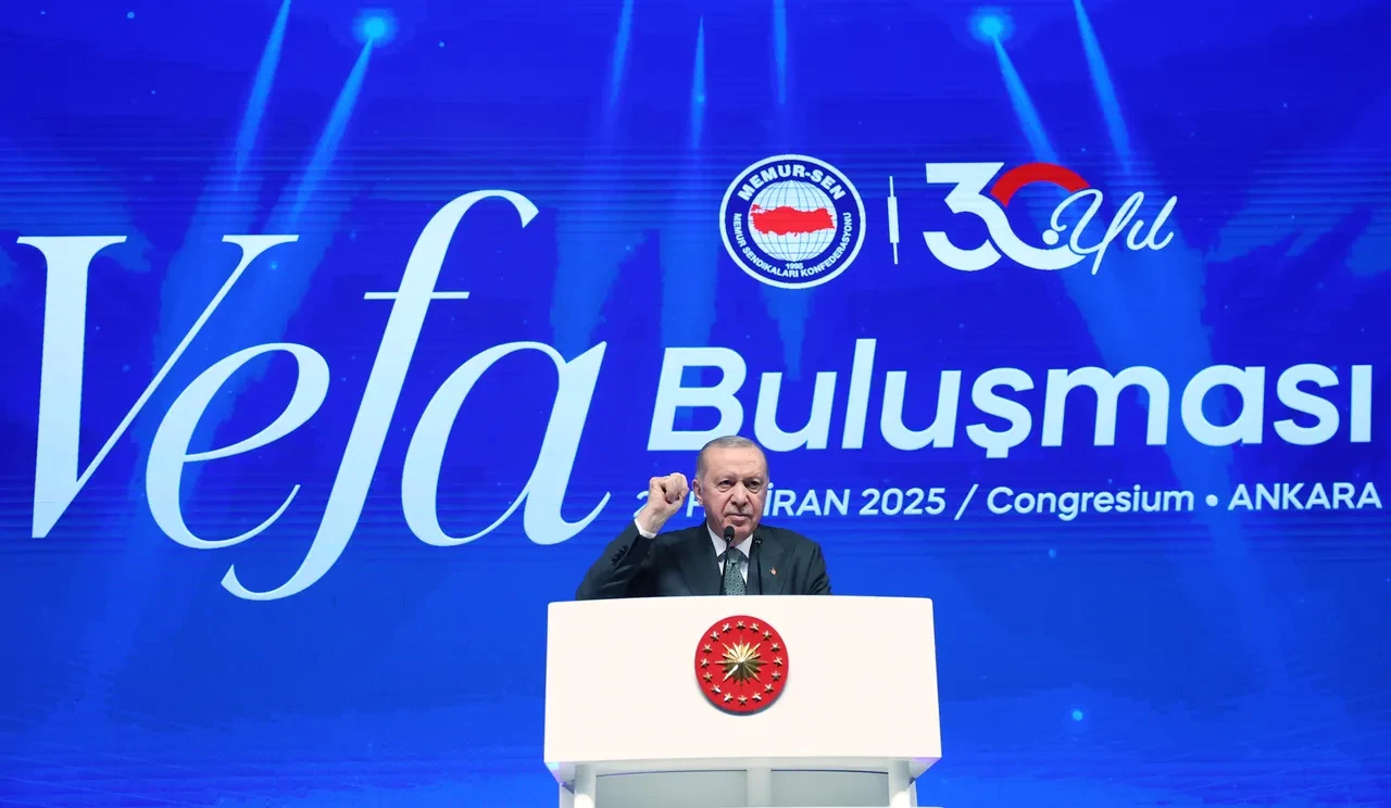 Cumhurbaşkanı Erdoğan, Özgür Özel'e boykot tepkisi: Milli markalara darbe vurmaya çalışıyor