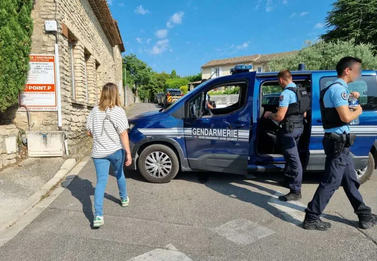 Damadın düşmanları düğünü basıp gelini vurdu! Saldırgan arabayla ezildi ama kaçtı