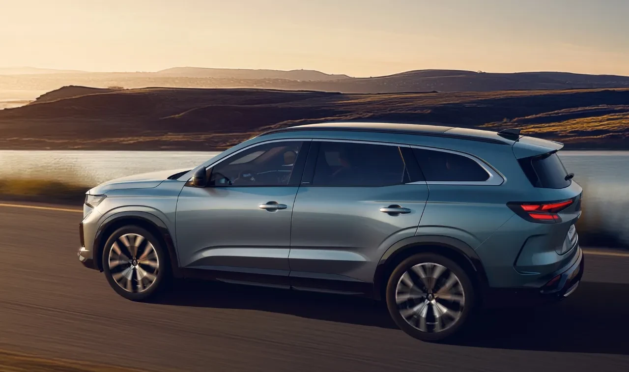 Hangi hibrit SUV daha iyi? Renault Espace mi, Honda CR-V mi?