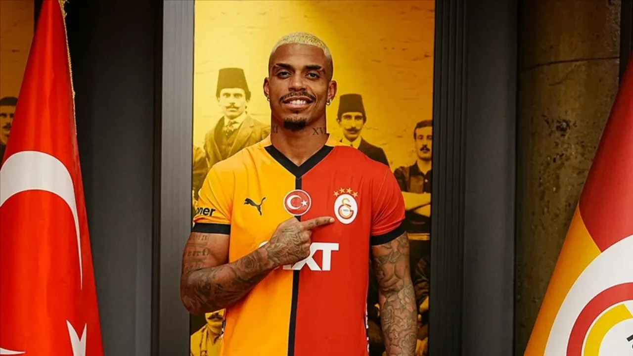 Lemina Galatasaray'dan gidecek mi? Sosyal medya paylaşımının ardından tartışmalar büyüdü