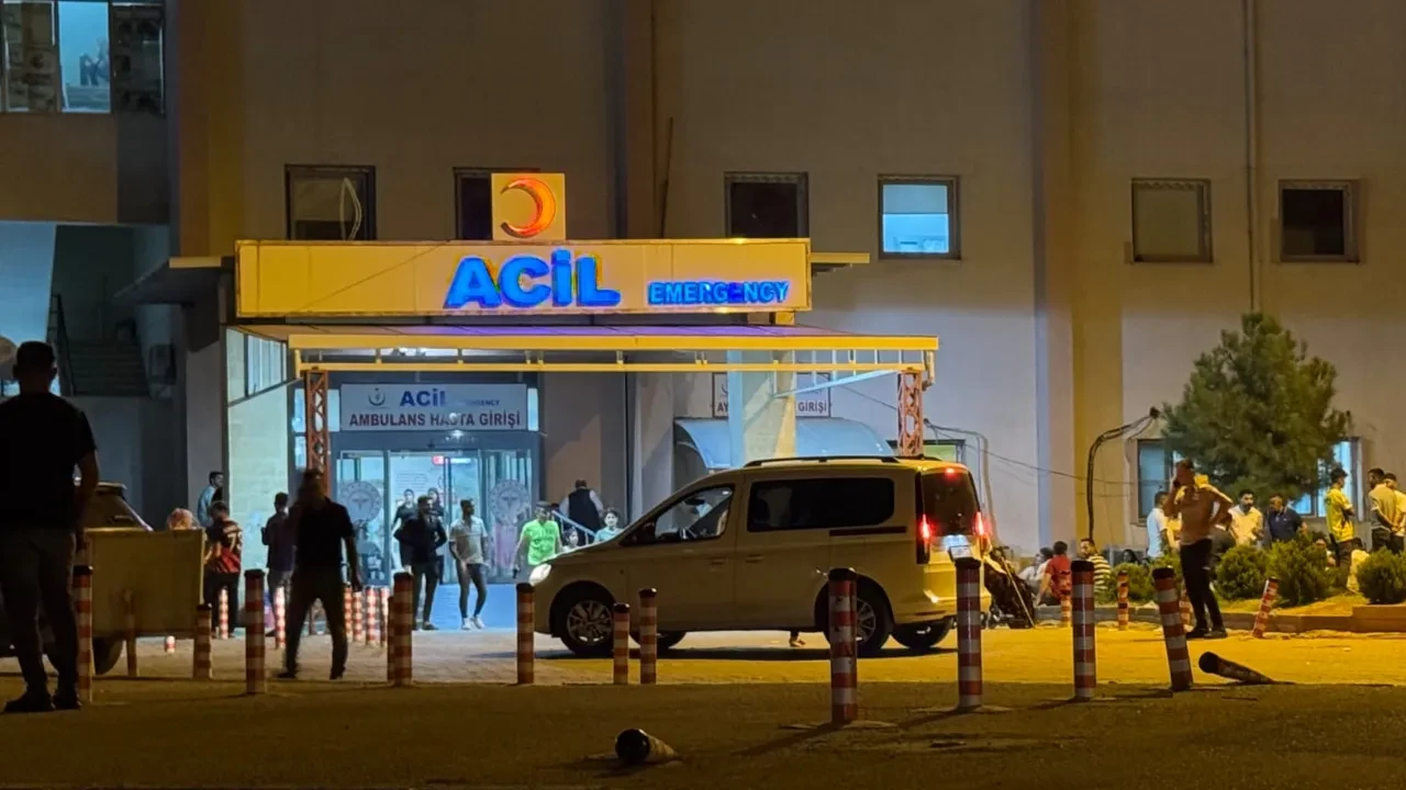 Lokantada bıçaklı kavga! Genç kadın iş arkadaşı tarafından öldürüldü
