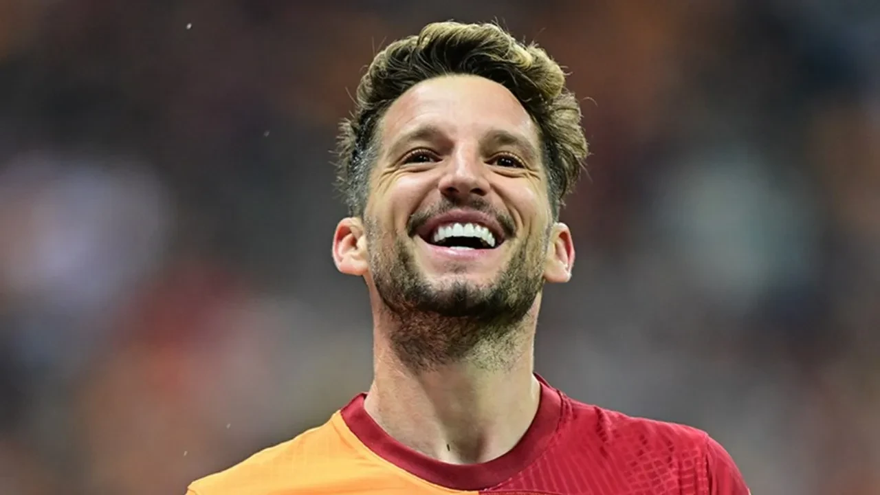 Mertens futbolu bıraktı mı? Son maçını hangi takımda, nerede oynayacağı açıklandı
