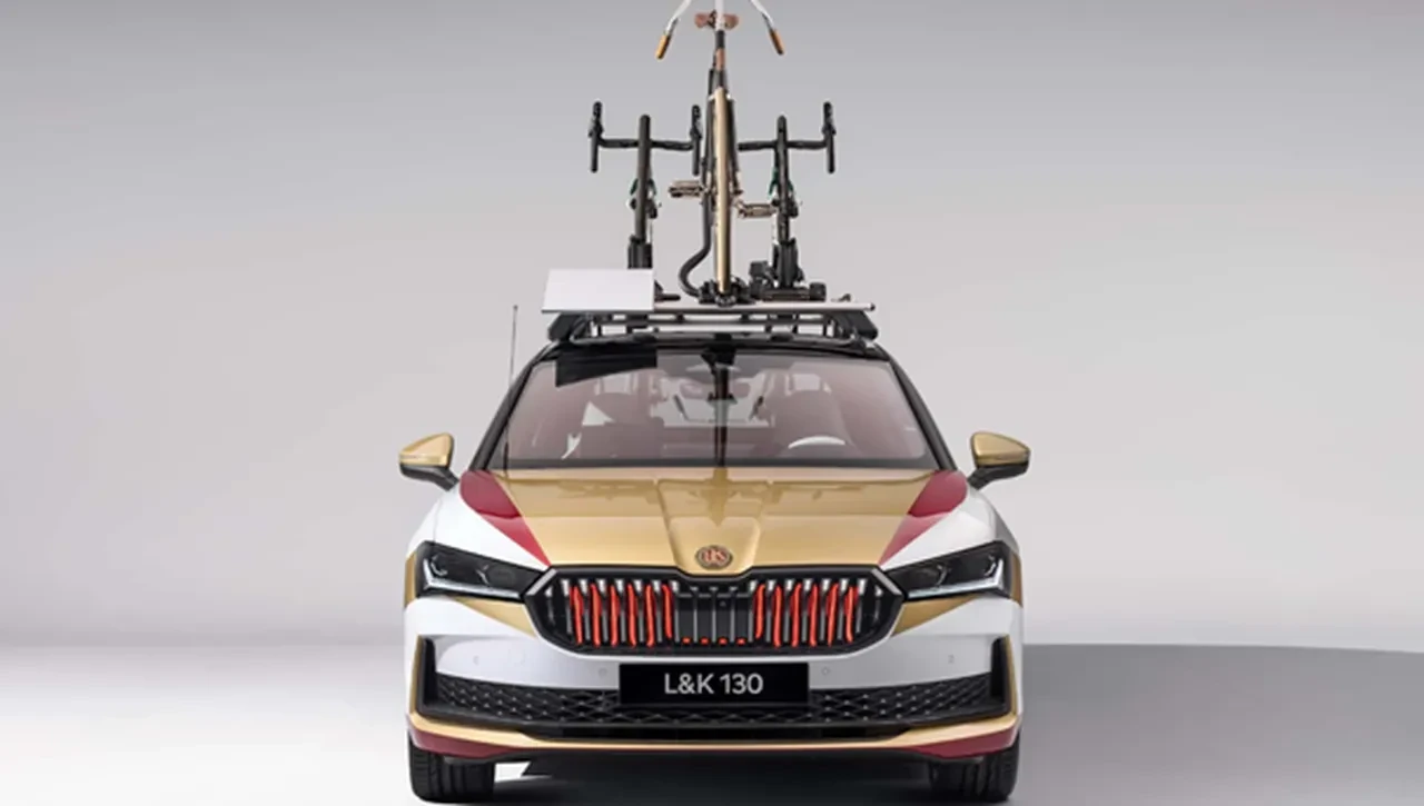 Skoda, en ilginç Superb’yi tanıttı