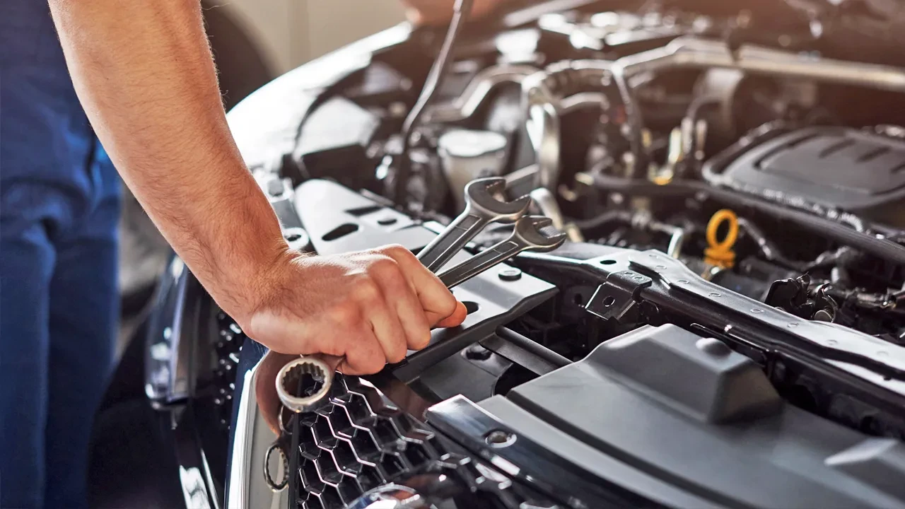 Elektrikli araçlarda atlanan gerçek! Yüksek tamir ve bakım masrafı: Porsche ile kıyasladılar