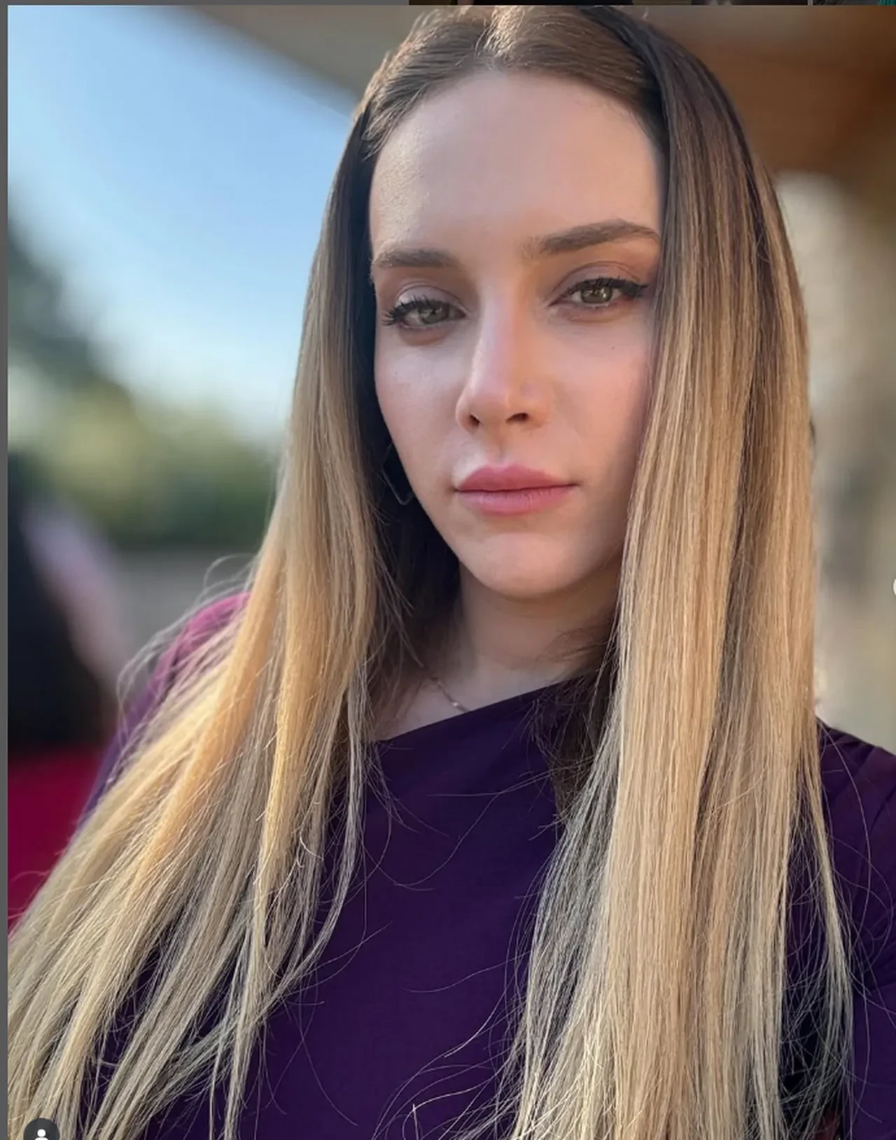 Hayal Köseoğlu, 10 yıllık hastalığını ilk kez açıkladı