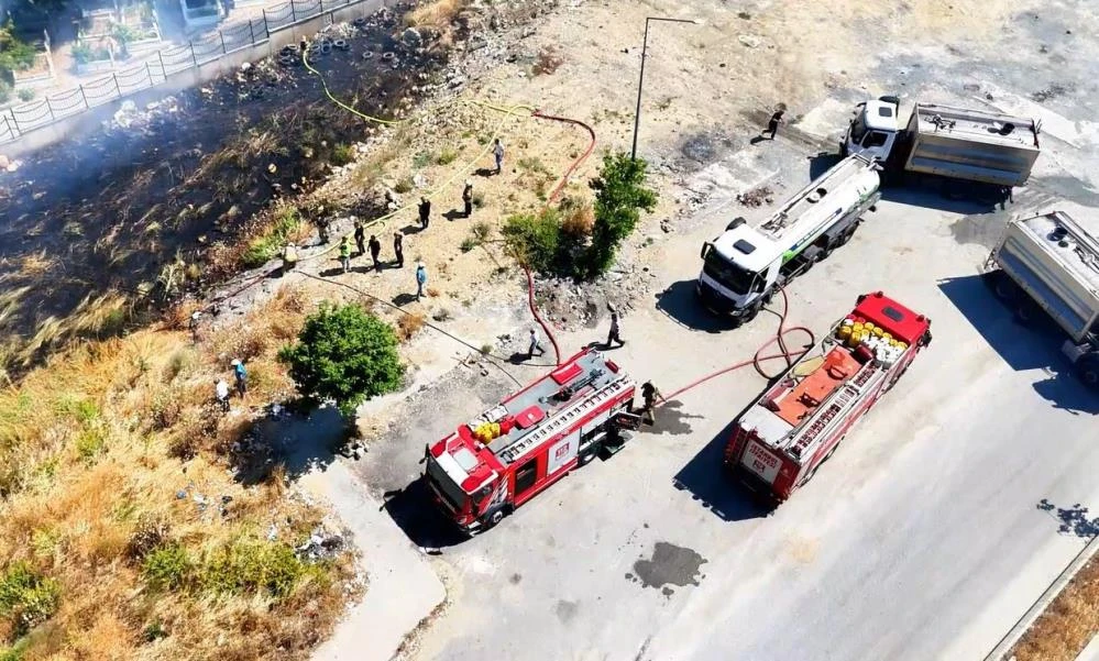 İstanbul'da yangın paniği! Dumanlar gökyüzünü sardı