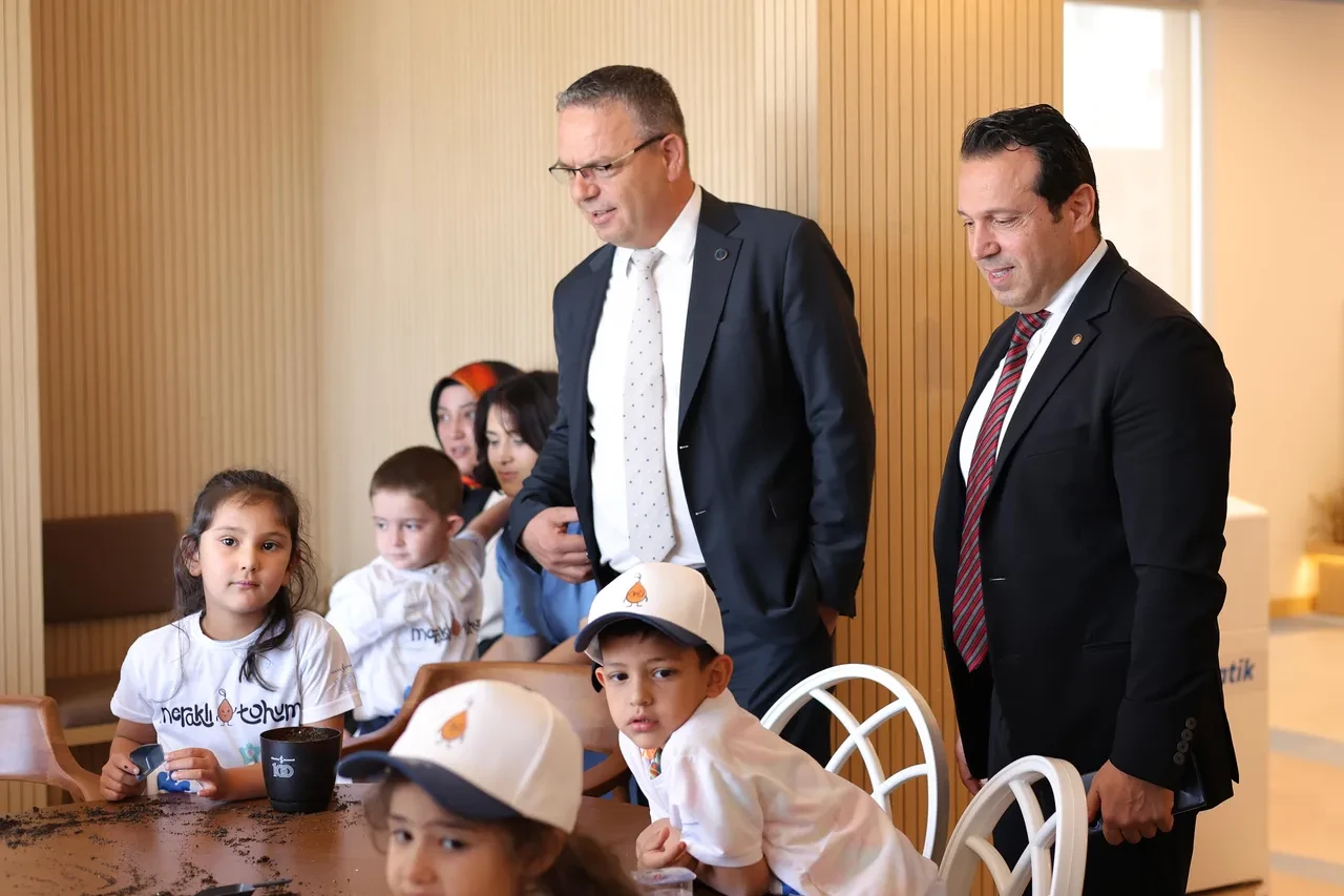 İş Bankası’ndan Kahramanmaraş Elbistan’da Tarım İhtisas Şubesi