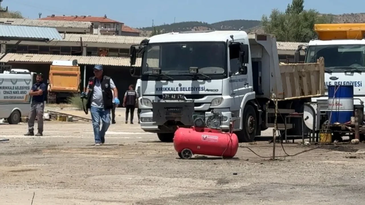 Köpük tüpü patladı: 1 kişi ağır yaralandı