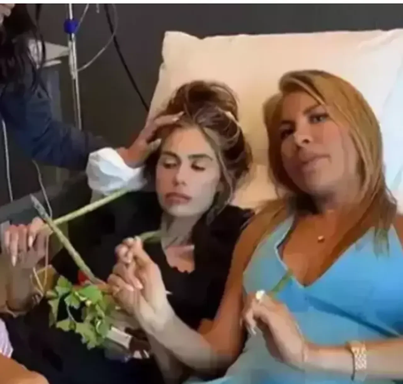 Nihal Candan'a kuşkonmaz yedirmeye çalışmıştı! Pınar Kerimoğlu olayın perde arkasını anlattı 