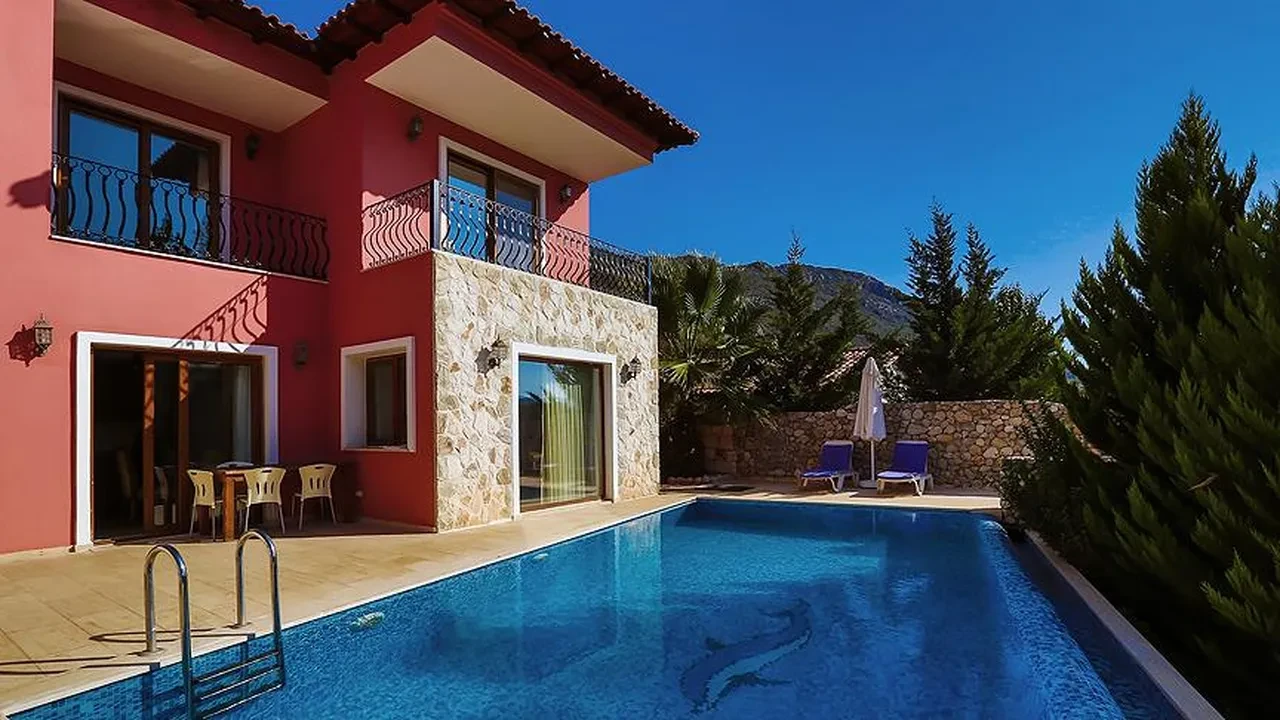Otel yerine villa tercih edenler dikkat! En uygun villa fiyatları belli oldu
