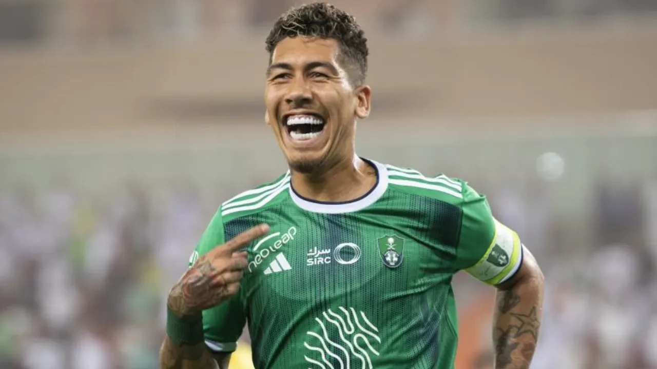 Roberto Firmino imzalıyor: Beşiktaş