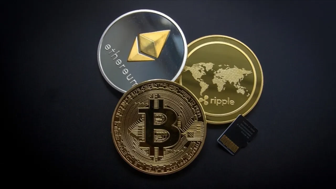 Uzmanların kafası karışık: Bitcoin’i unutup Solana mı almalı?