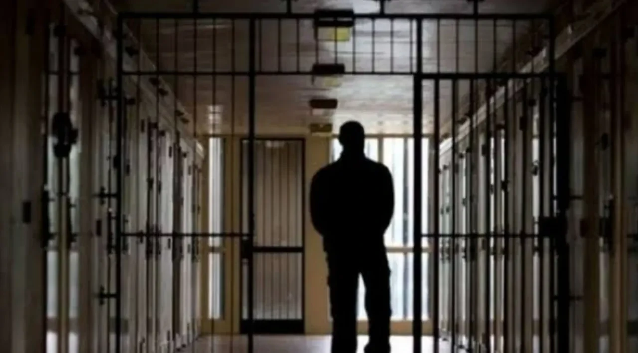 6 ay ve 1 yıl ceza alan cezaevine girecek mi kaç gün yatacak?