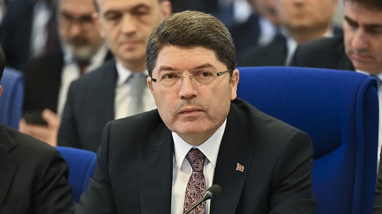 Bakan Tunç 10. Yargı Paketi ile ilgili detayları paylaştı! 'Cezasızlık algısı ortadan kalkacak'