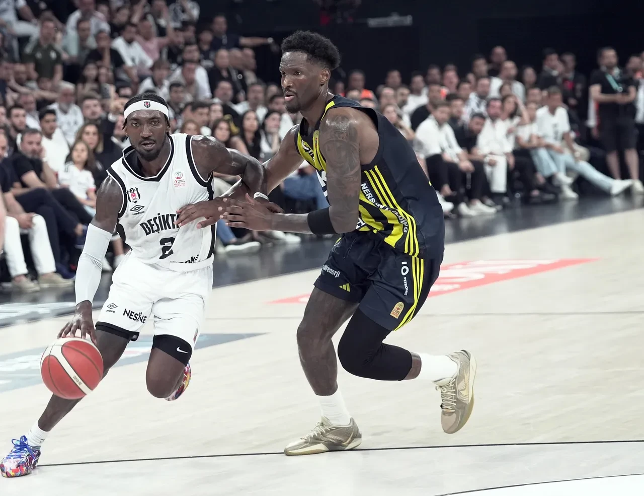 Fenerbahçe Beşiktaş maçı hangi kanalda, nereden canlı izlenir? Basketbol finalinde şampiyon bugün belli olabilir