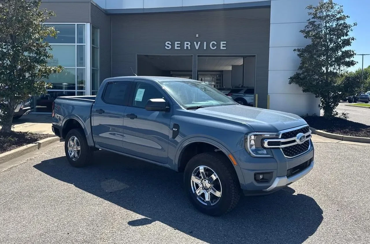 Ford Ranger mı Toyota Hilux mu? Kullanıcılar için rehber niteliğinde 2025 karşılaştırması