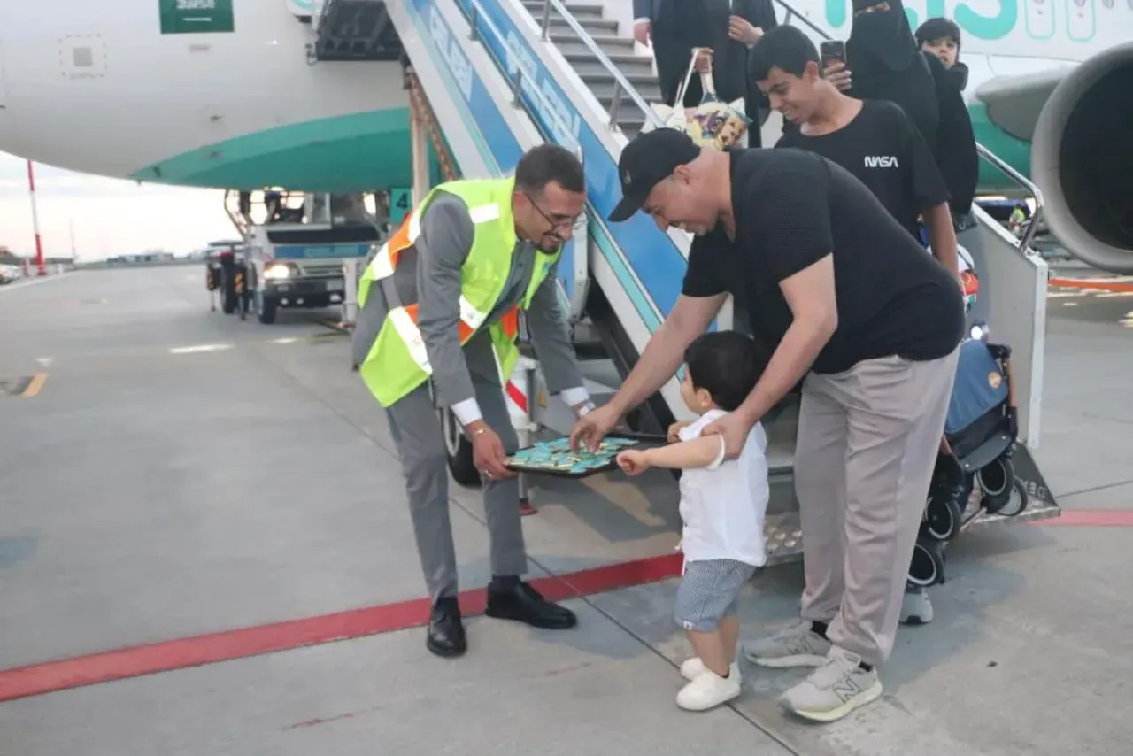 Rize'ye Arap turist dopingi! İlk direkt uçuş gerçekleşti