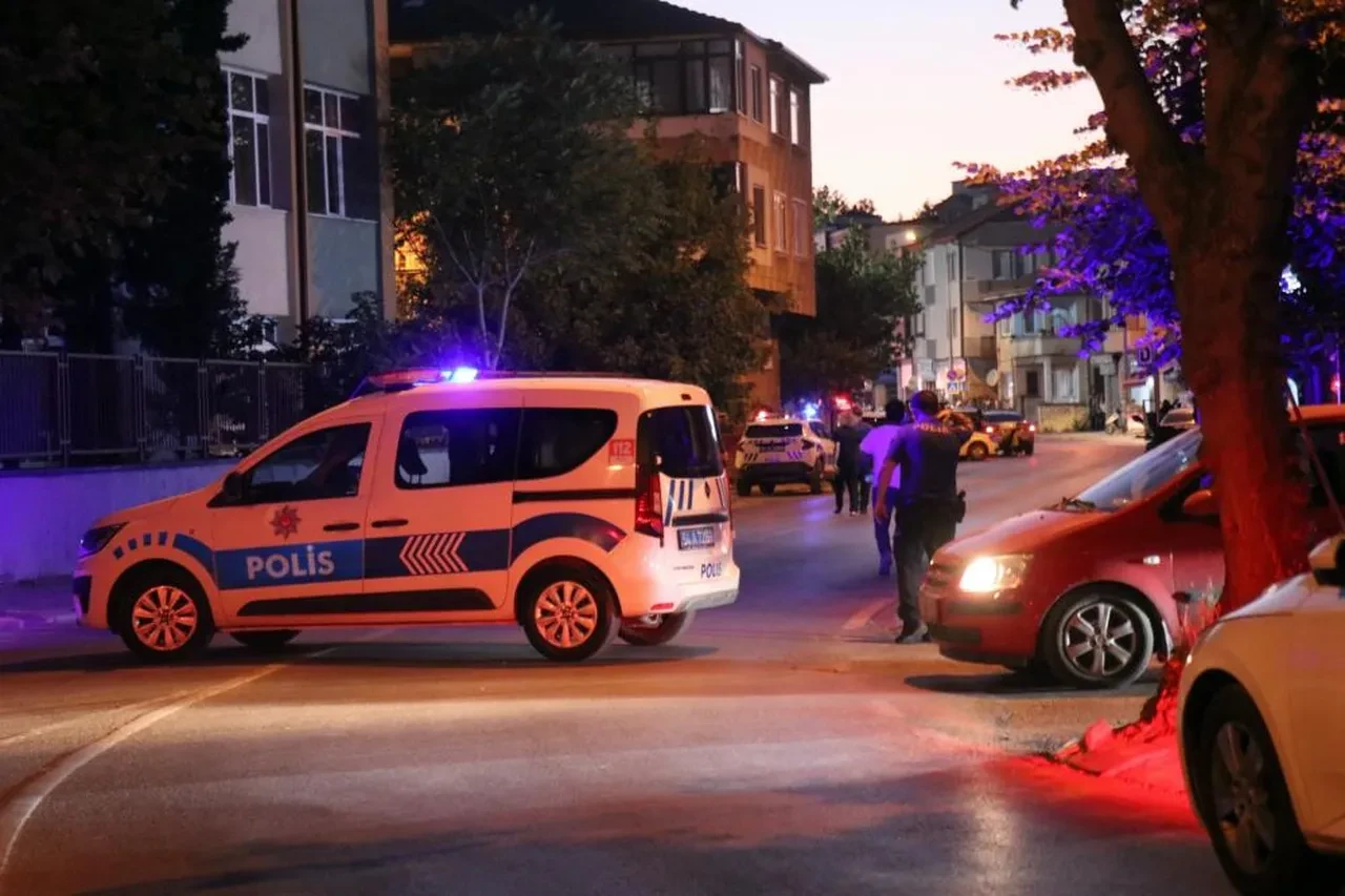 Sakarya'da filmleri aratmayan sahne! Polise ateş açtı, vuruldu, 6 saat direndi