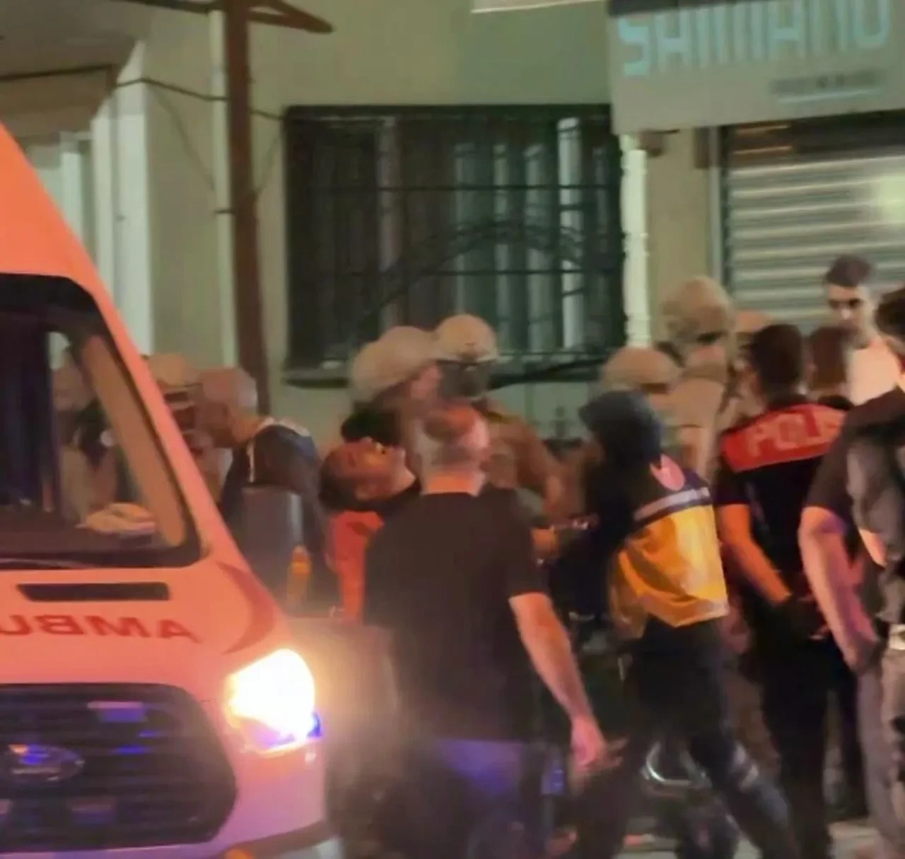 Sakarya'da filmleri aratmayan sahne! Polise ateş açtı, vuruldu, 6 saat direndi