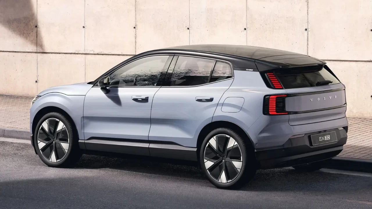 Tamamen elektrikli Volvo EX30’un Türkiye fiyatı ne kadar? Satışa sunuldu
