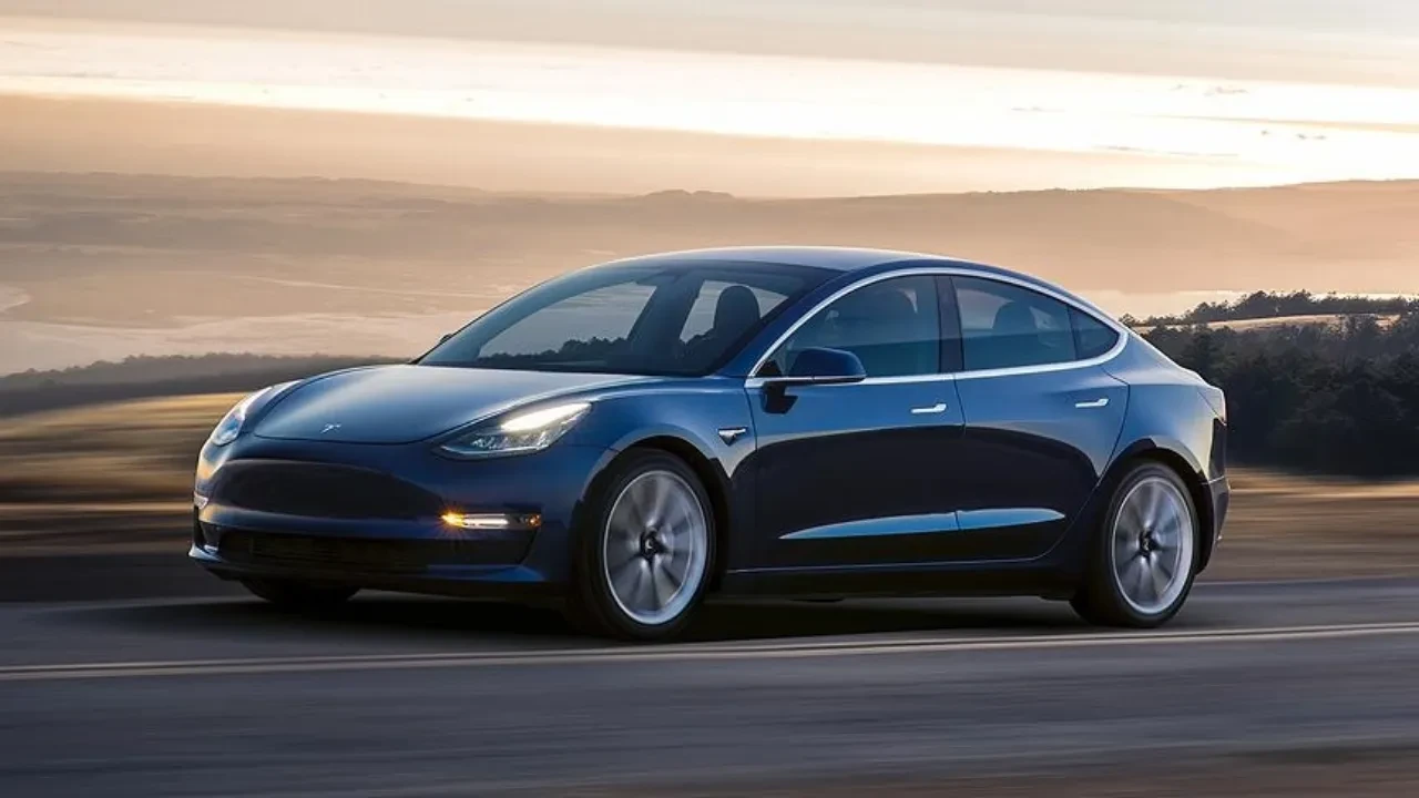 Tesla yine üzdü! Avrupa karnesi açıklandı