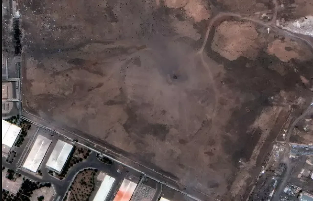 Yeni uydu görüntüleri, ABD saldırısının ardından İran'ın nükleer tesislerindeki hasarı gösteriyor