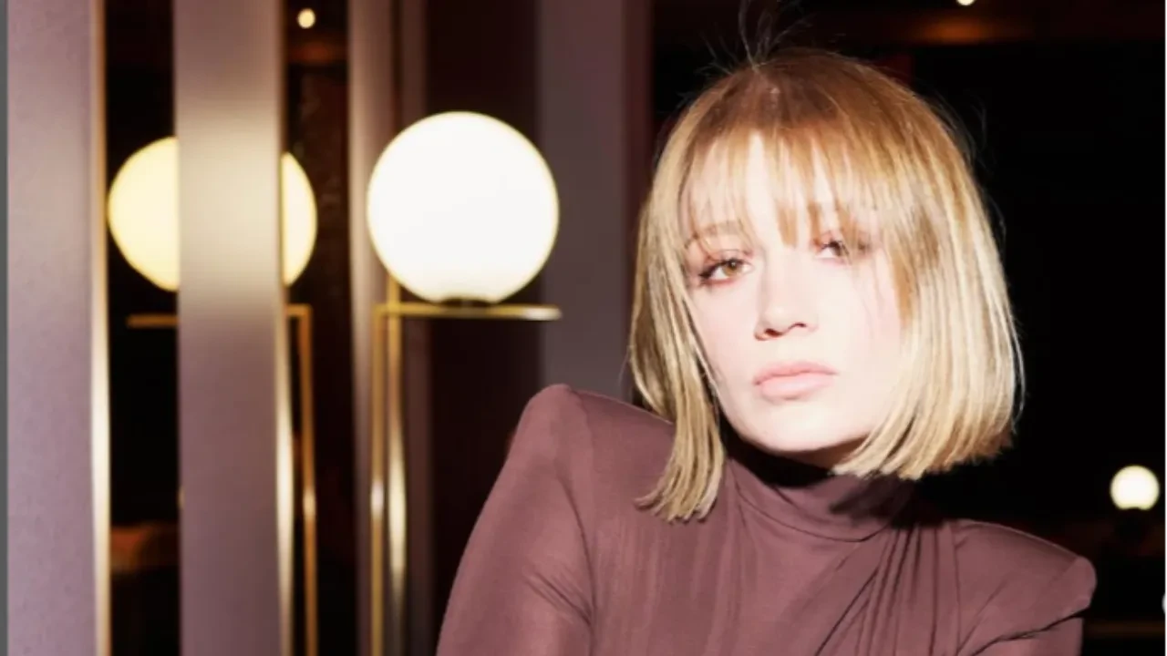 Gizem Karaca anne oldu! Kızının adını ilk kez açıkladı 
