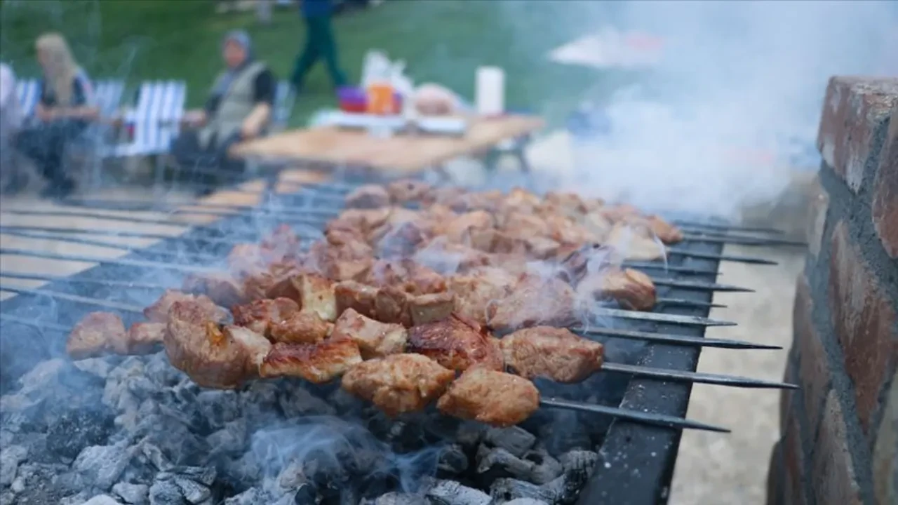 Kemerburgaz Kent Ormanı’nda mangal yasak mı?