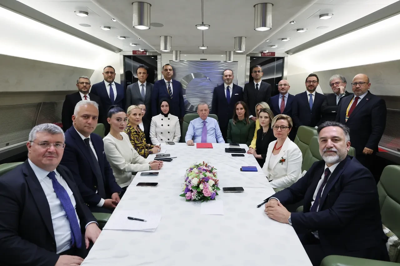 Son dakika | Cumhurbaşkanı Erdoğan'dan çarpıcı Trump açıklaması! Barış masasına dahil oluyor