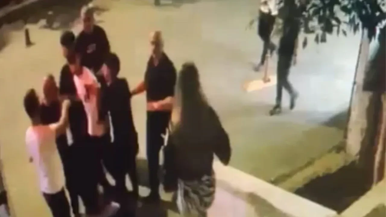 17 yaşındaki gencin bıçaklandığı görüntüler ortaya çıktı