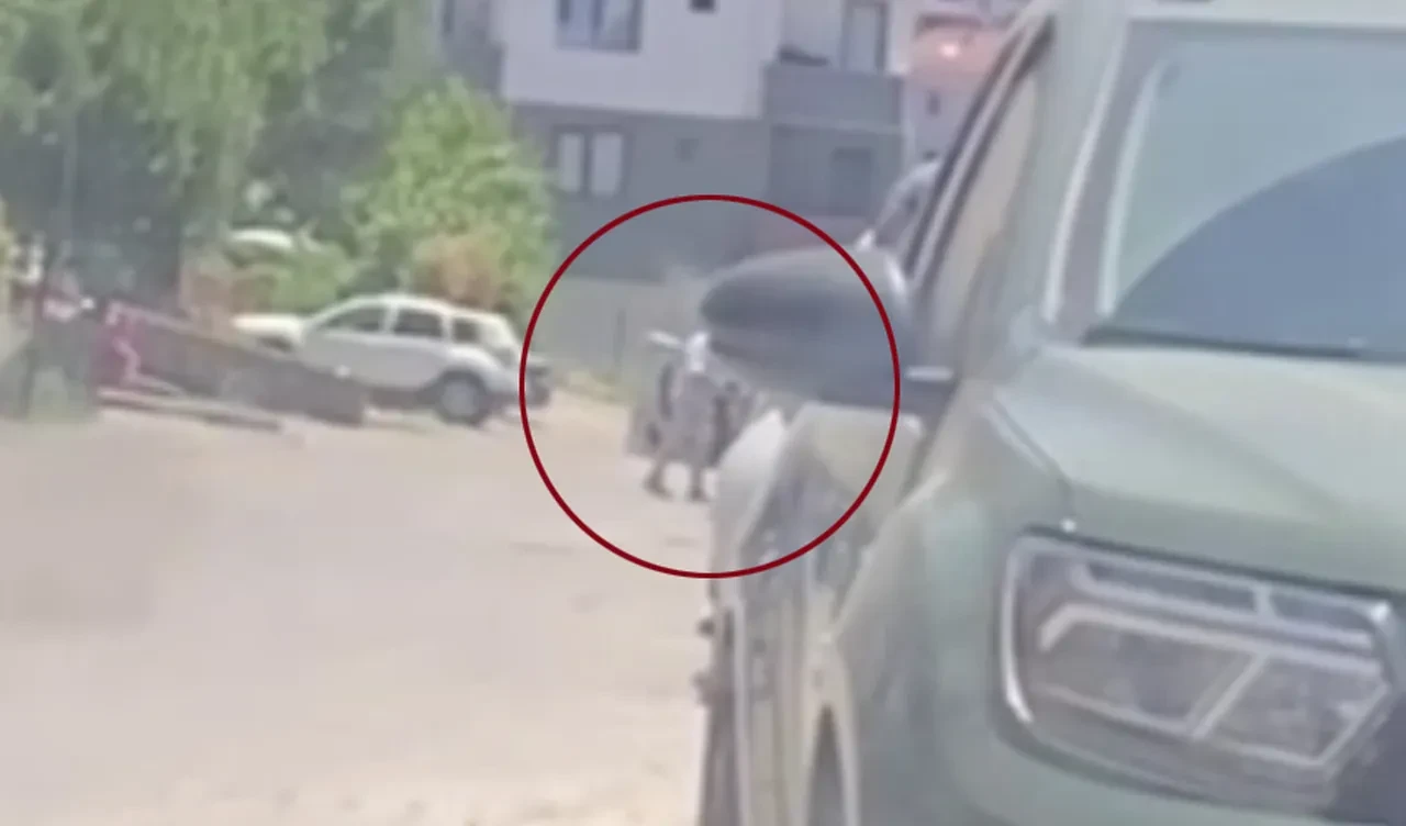 Ayrıldığı sevgilisine dehşeti yaşattı! Önce dövdü sonra zorla arabaya bindirerek kaçırmaya çalıştı