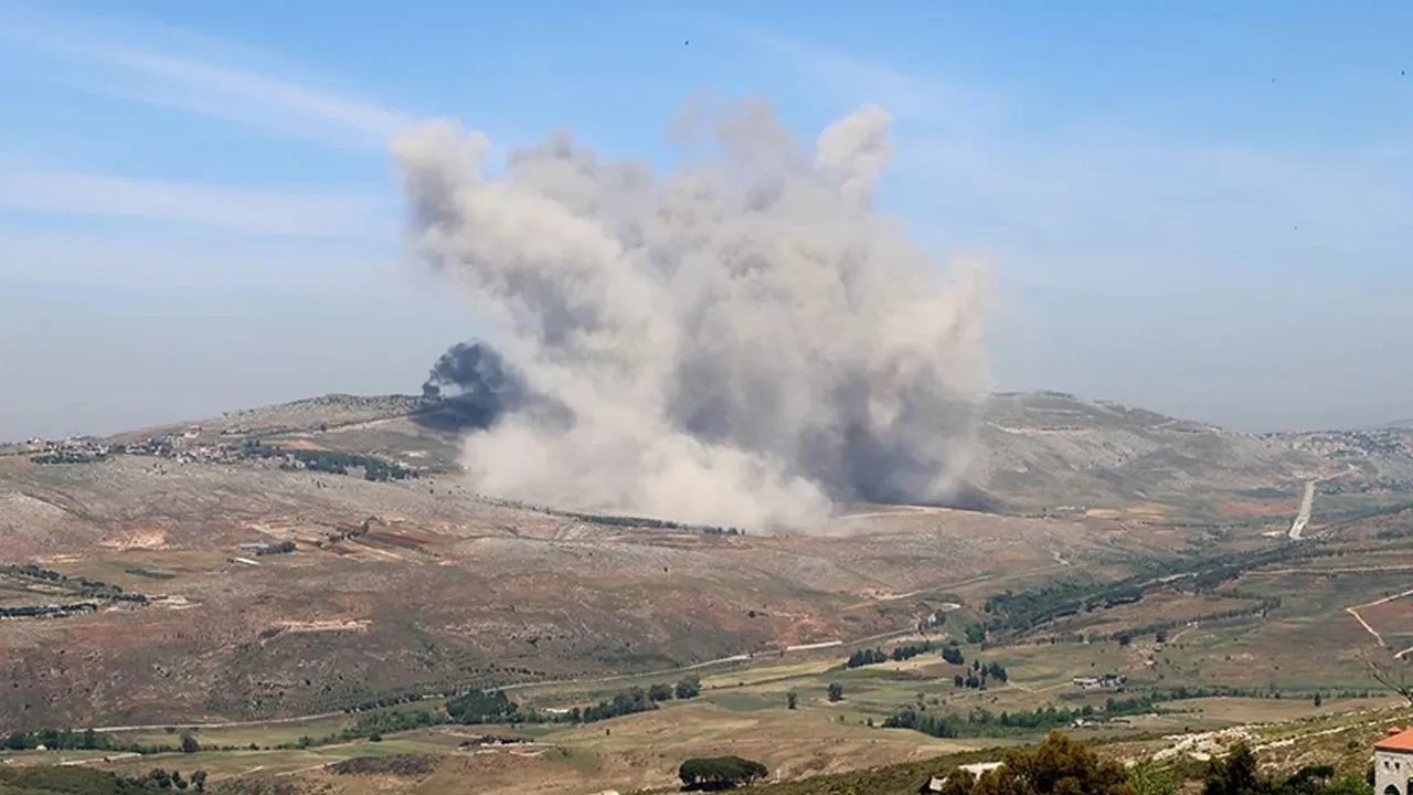 İsrail, Lübnan'a İHA'larla ve savaş uçaklarıyla saldırdı: Ölü ve yaralılar var