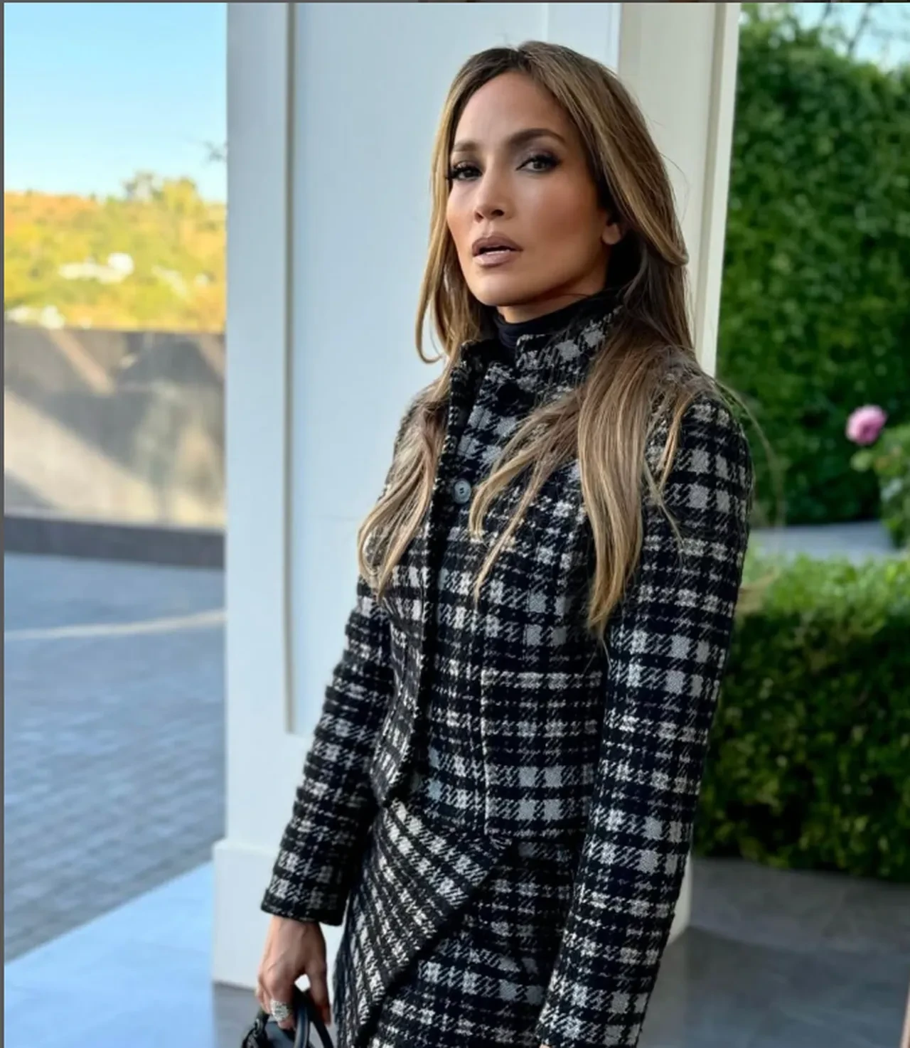 Jennifer Lopez ile baş başa sohbet etmek mümkün! Bedeli belli oldu 