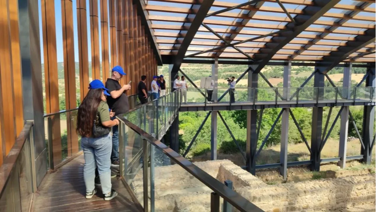 Karadeniz'in Zeugması Hadrianopolis Antik Kenti QR kodla tanınacak!