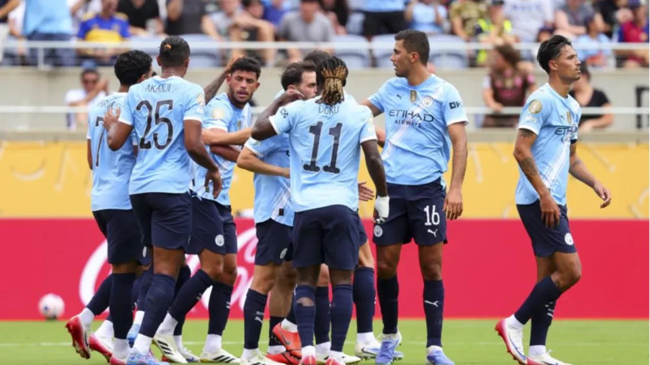 Manchester City Juventus'u 5-2 devirerek gruptan lider çıktı!