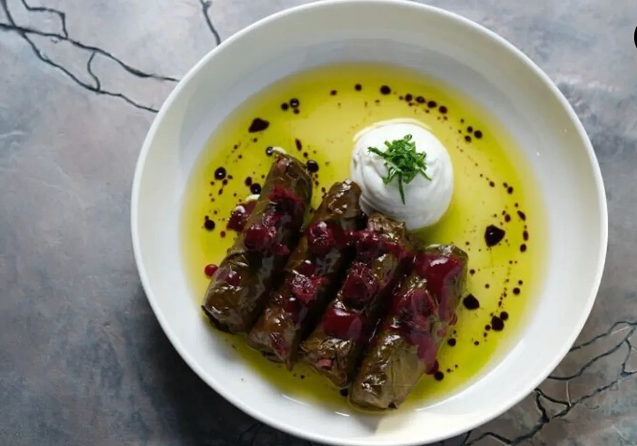 Mehmet Şef'in restoranındaki yaprak sarma fiyatı olay olmuştu! Gerçek bambaşka çıktı 