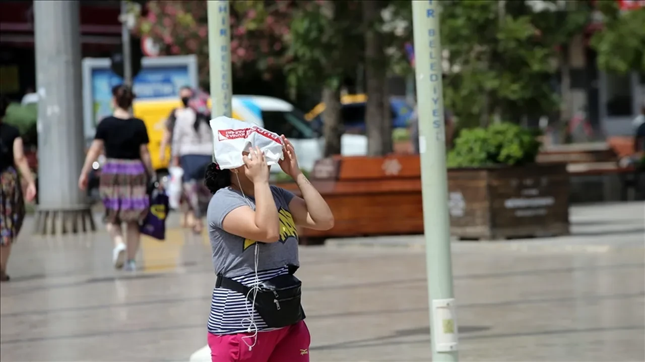 Meteoroloji'den aşırı sıcak uyarısı! Termometreler 40 dereceyi aşacak