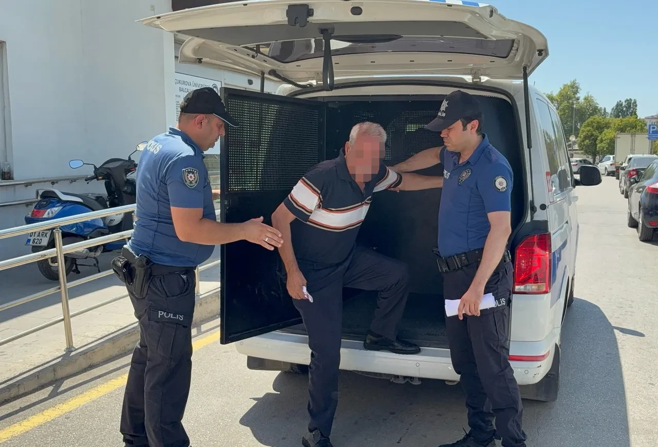 Otobüste emekli hakim taciz etti iddiası! Görüntüler sonrası yakalandı