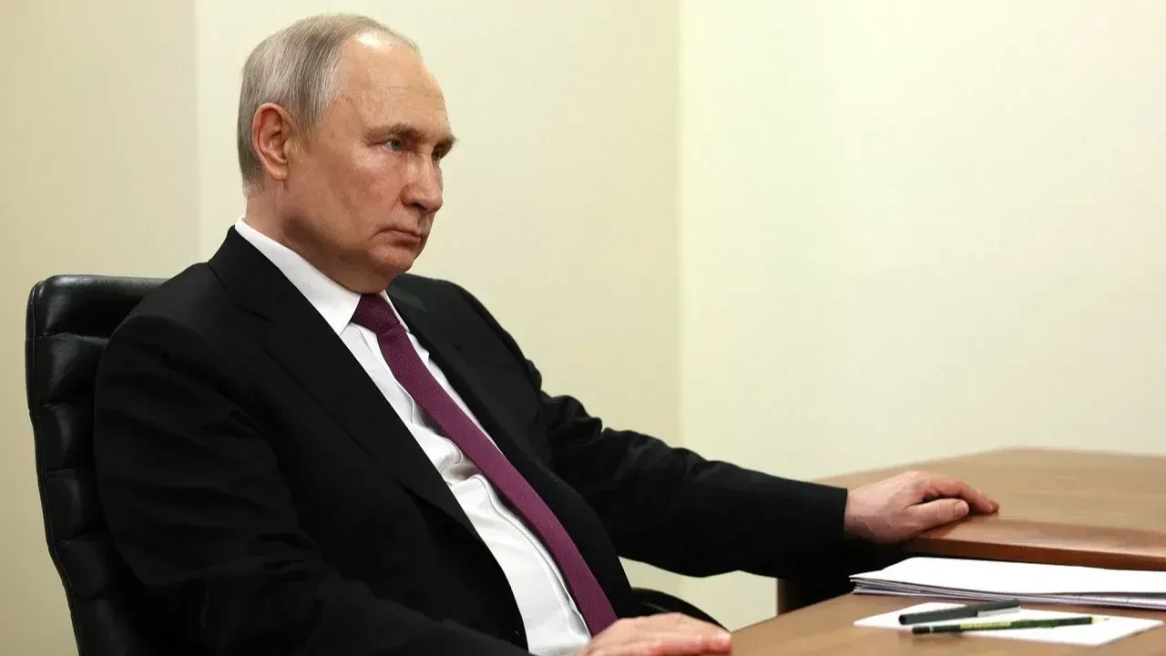 Putin yeniden İstanbul'u işaret etti! Barış turlarında yeni adım