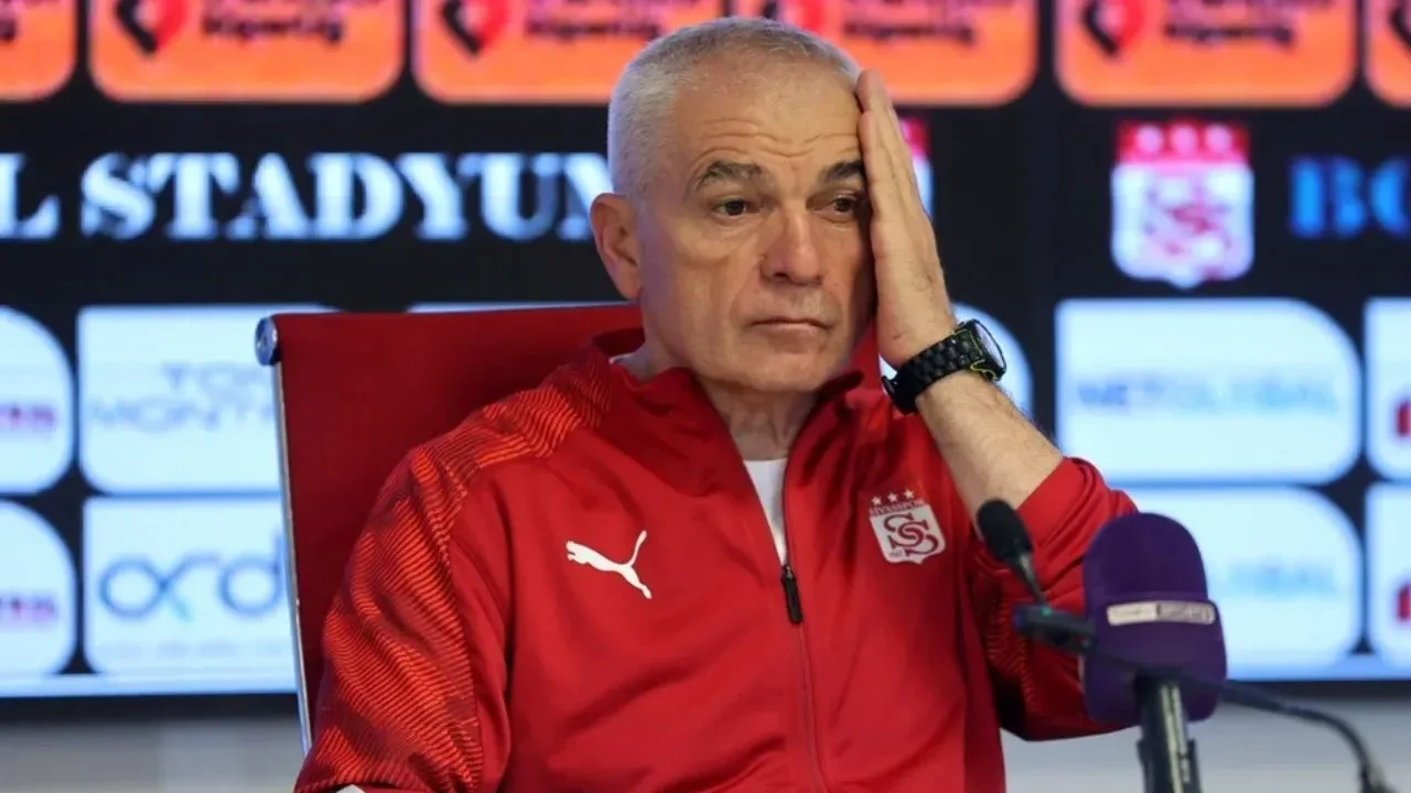 Rıza Çalımbay sonrasında Sivasspor'da yaprak dökümü devam ediyor! 