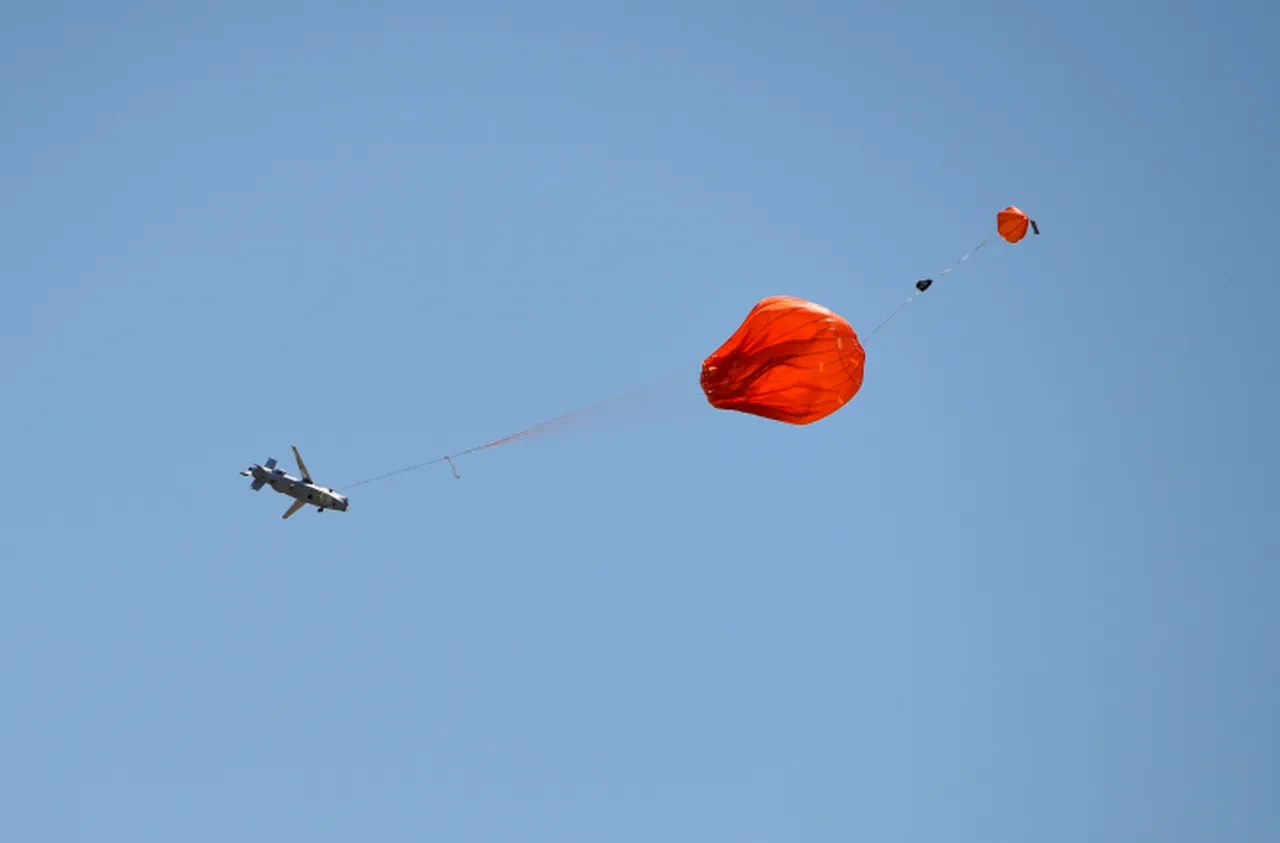 Bayraktar AKINCI hava hedeflerini KEMANKEŞ 1 ile vurdu