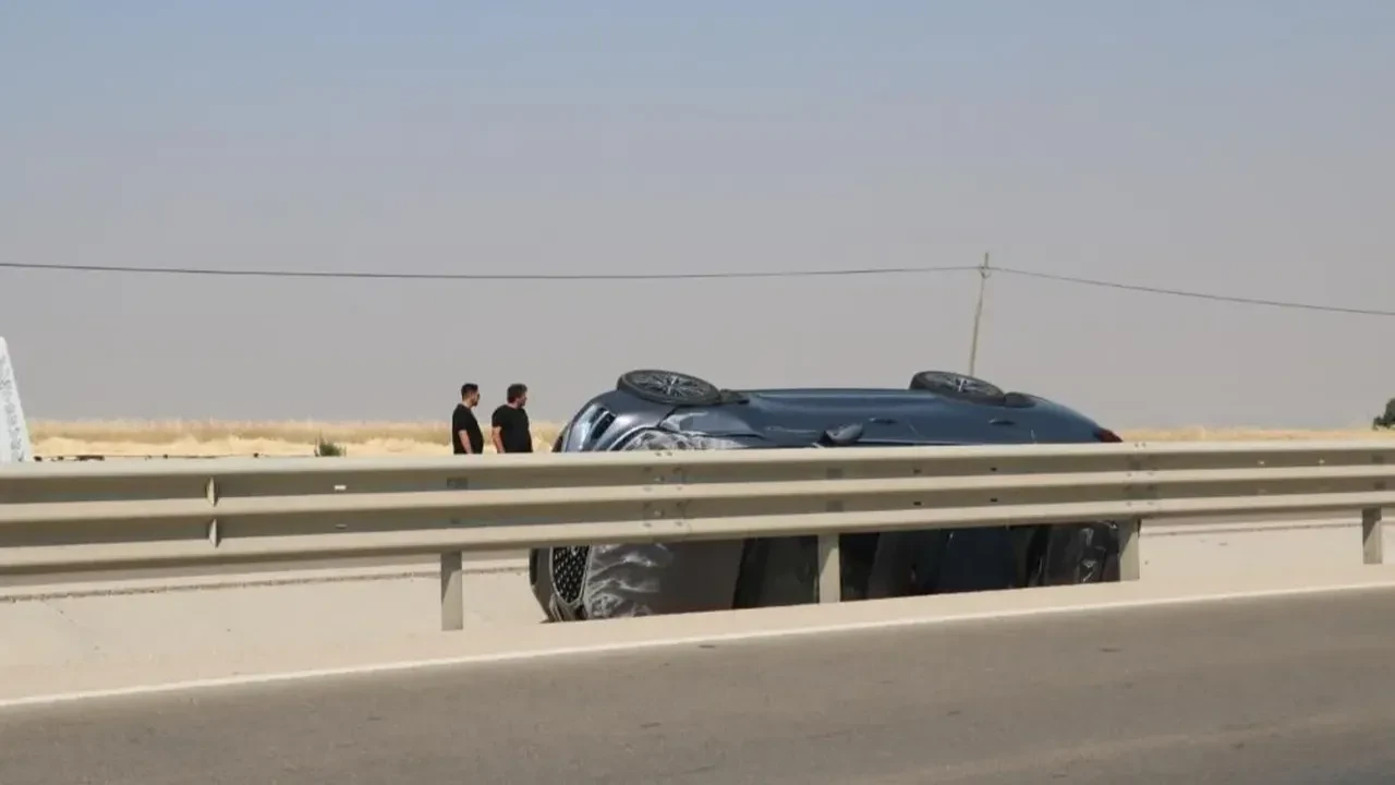 Devrilen otomobilde 1 kişi öldü, 3 kişi yaralandı