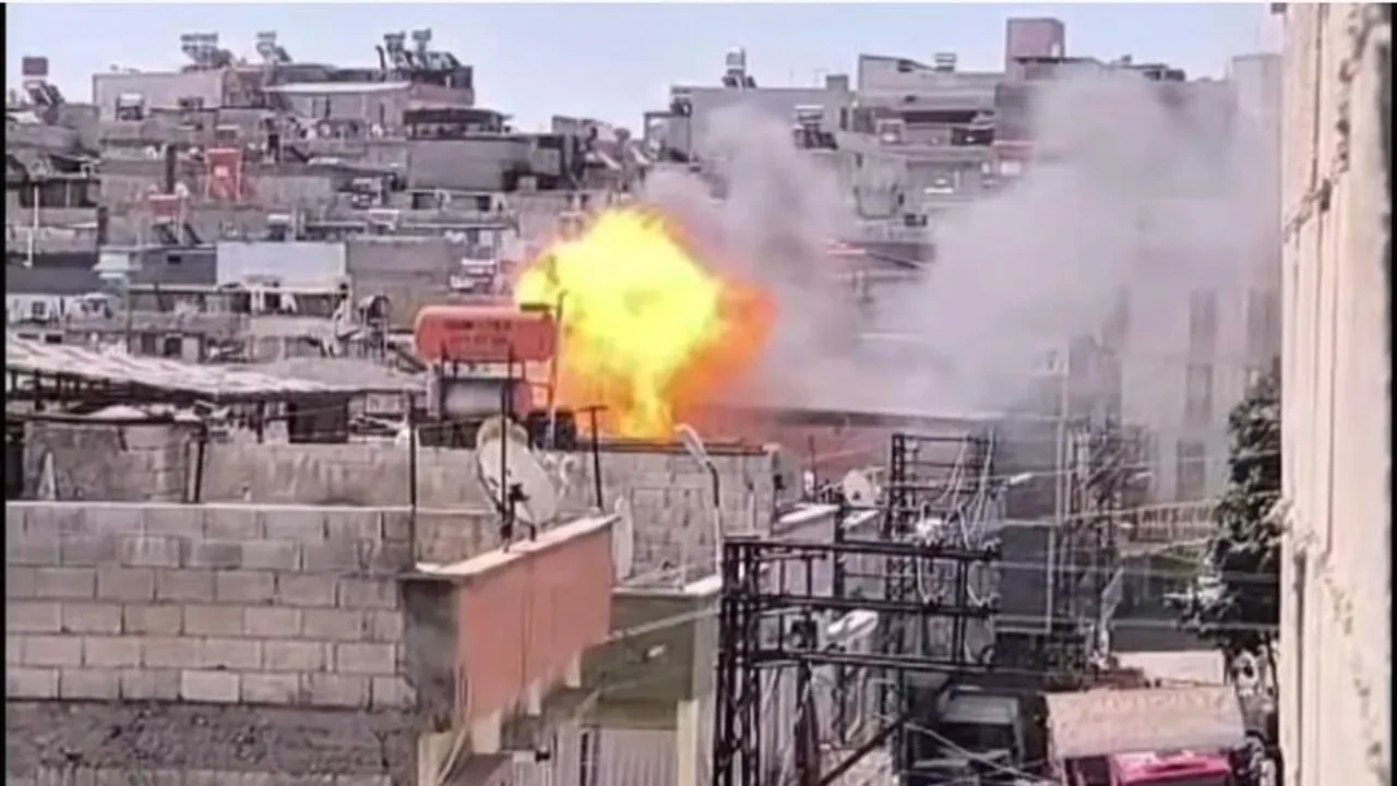 Gaziantep'te yangın sırasında patlama: Faciadan böyle dönüldü!