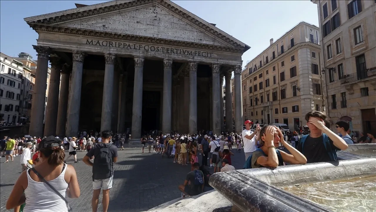 İtalya'da kırmızı alarm! Yüksek risk uyarısı yapıldı