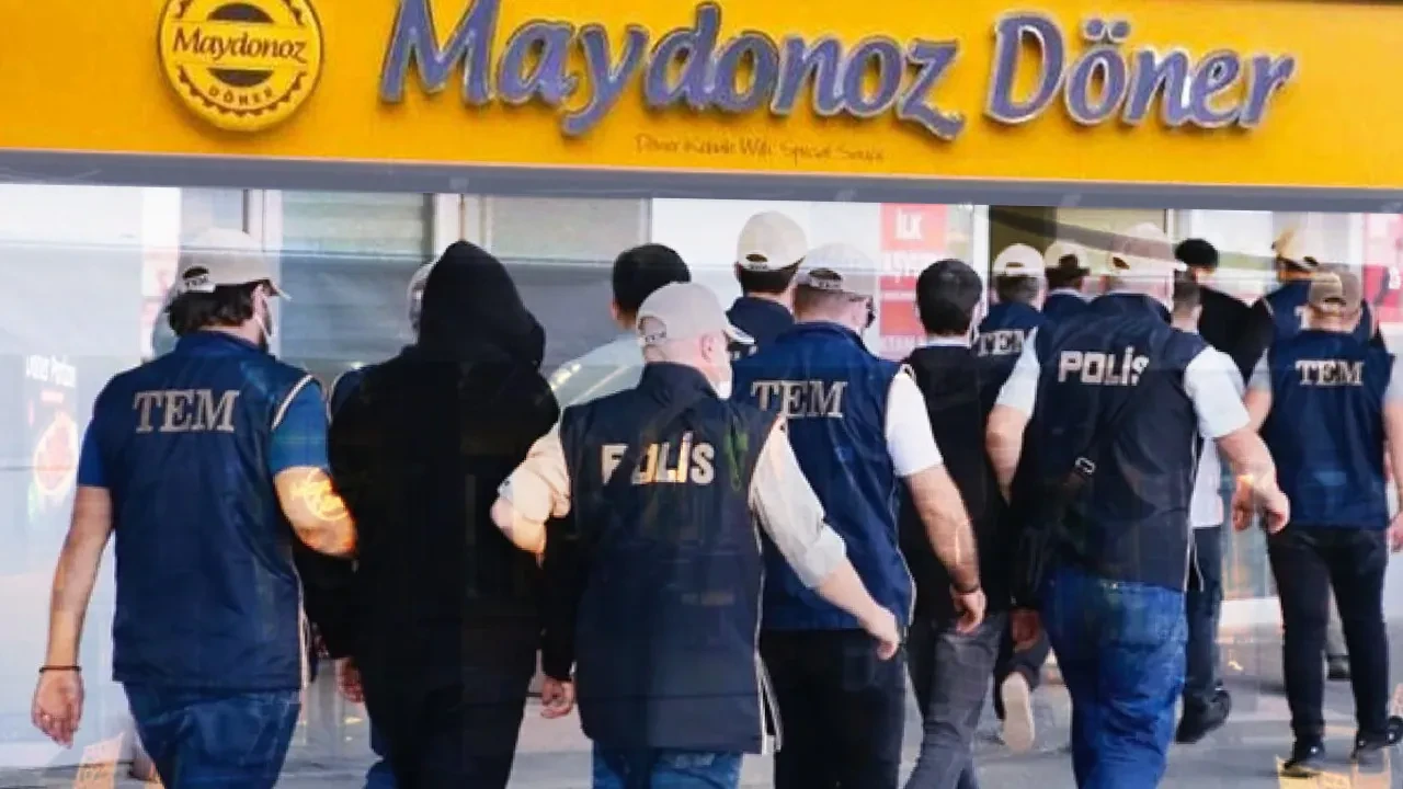 Maydonoz dönere FETÖ operasyonu: 32 şüpheli tutuklandı