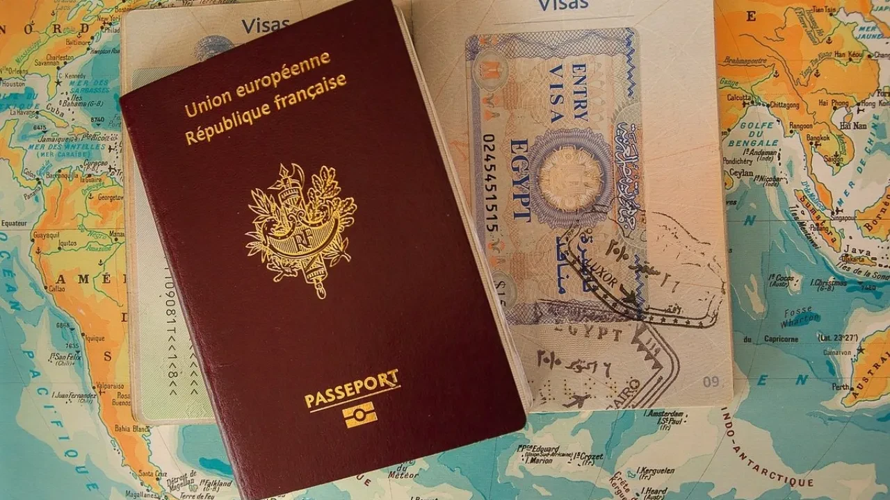 Öğrencilerin Schengen vizesi çilesi! Burslarını kaybedenler bile var