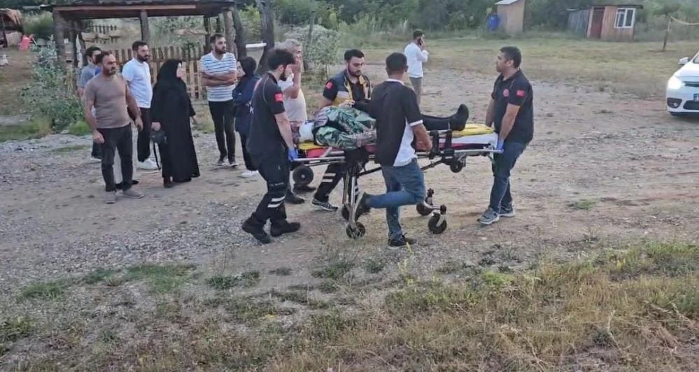 İnegöl’de iki otomobilin kafa kafaya çarpıştığı kazada 3 kişi yaralandı!