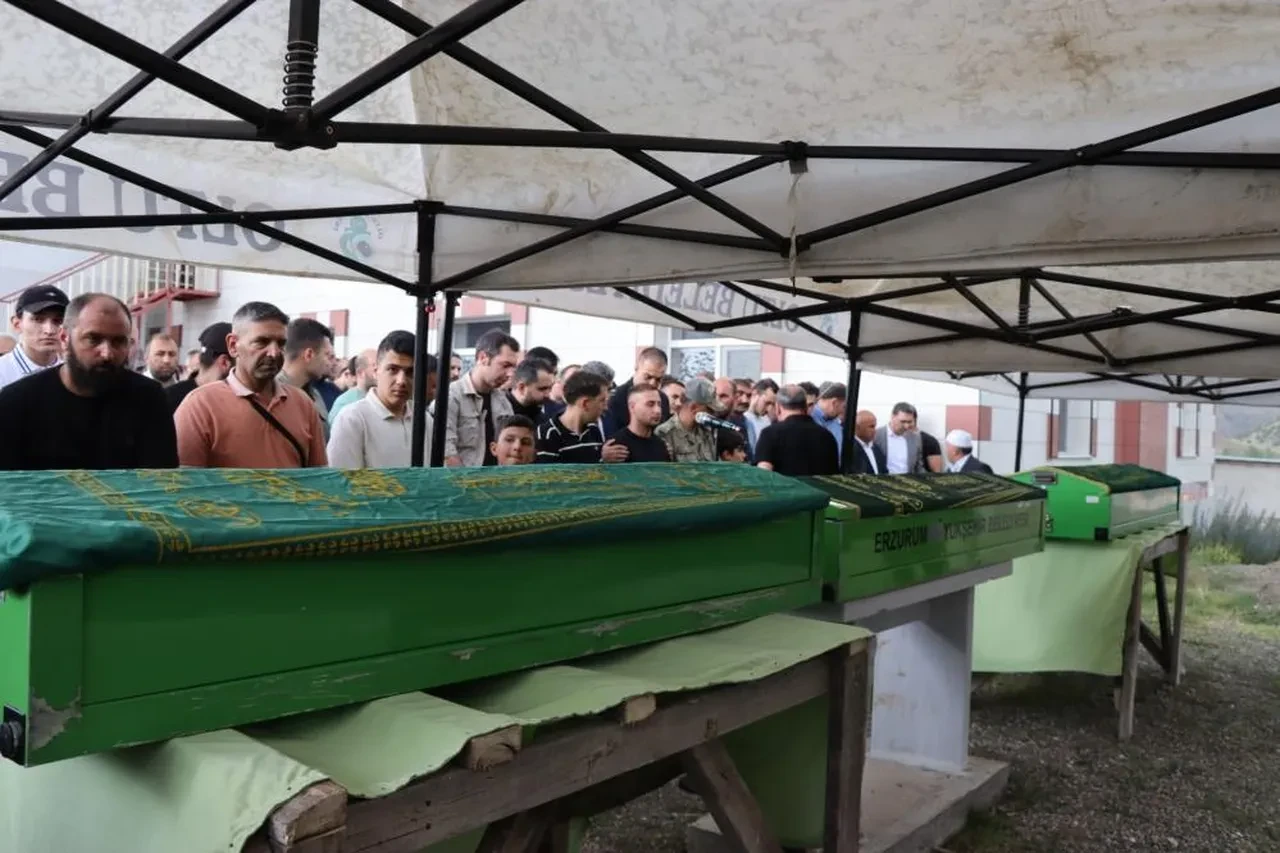 Oltu taşı işçilerinin acı günü: 3 işçi son yolculuklarına uğurlandı!