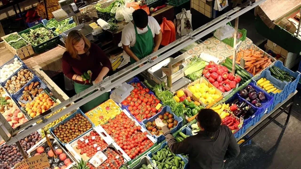 Bu rakamları görmeden markete gitmeyin! İşte Mayıs ayında fiyatı en çok artan ve azalan ürünler